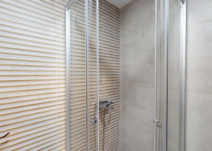 Διαμέρισμα In *