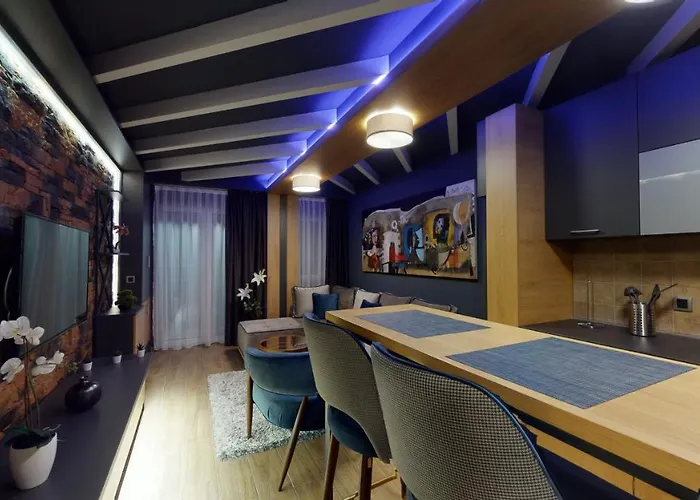 Διαμέρισμα In *