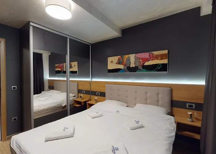 Διαμέρισμα In *